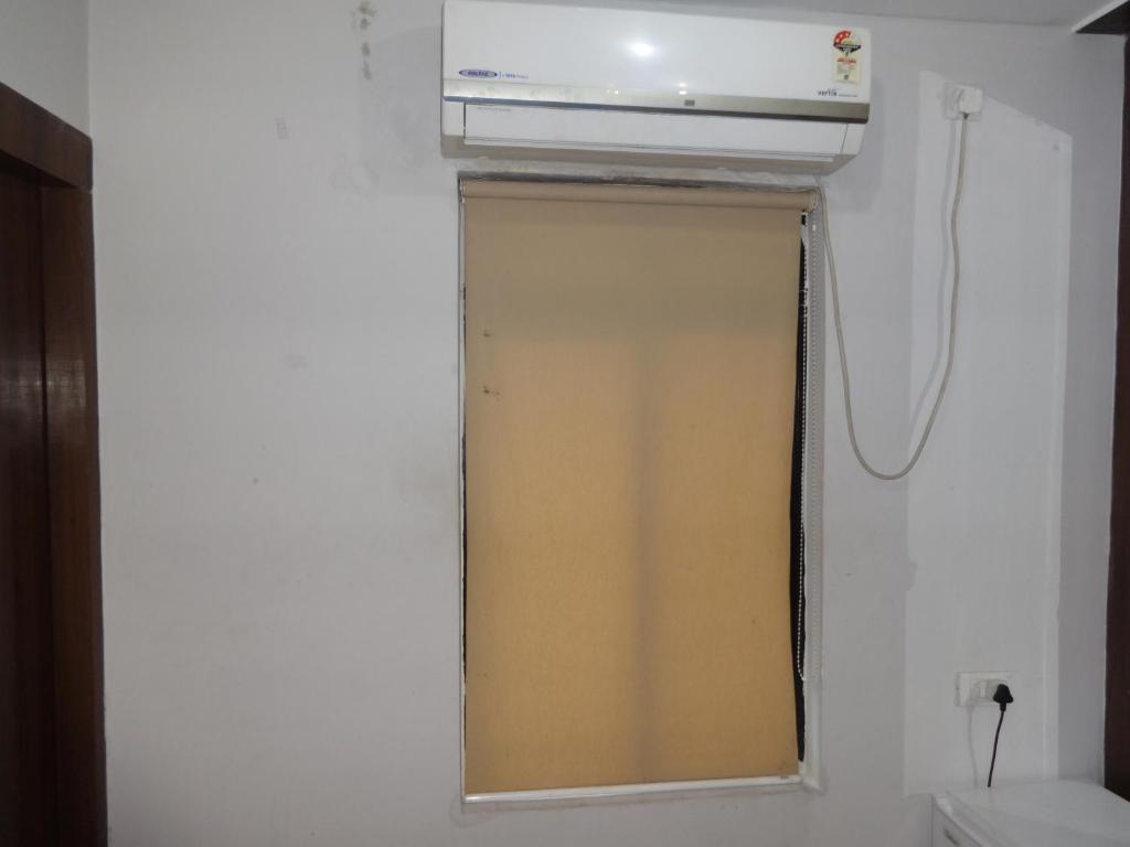 Hotel Miland Palace Bhubaneswar Esterno foto