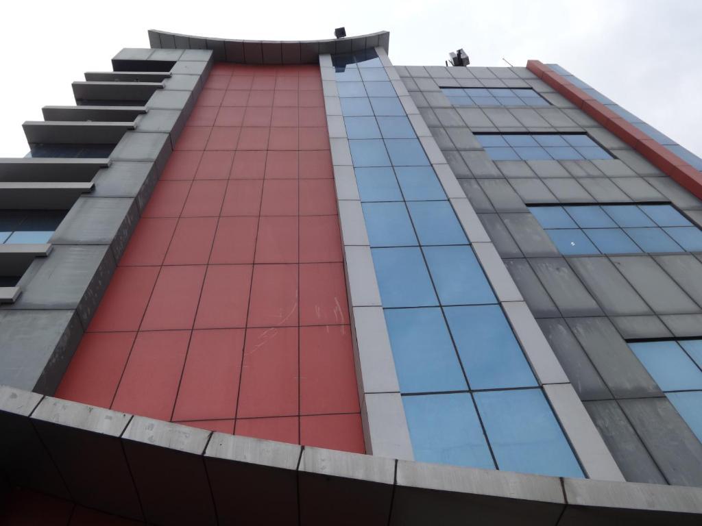 Hotel Miland Palace Bhubaneswar Esterno foto